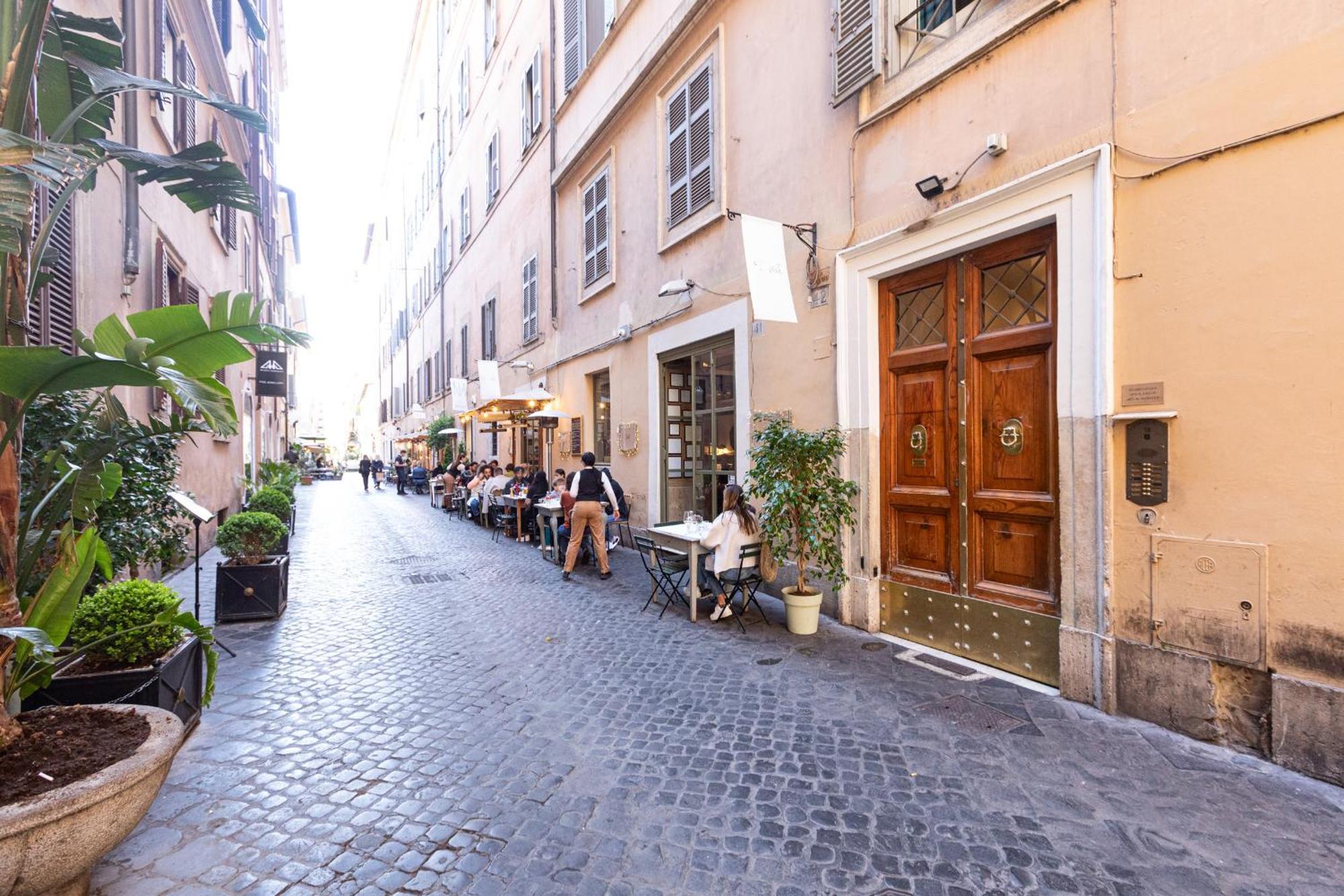 Spanish Steps Exclusive - Collection Apartment